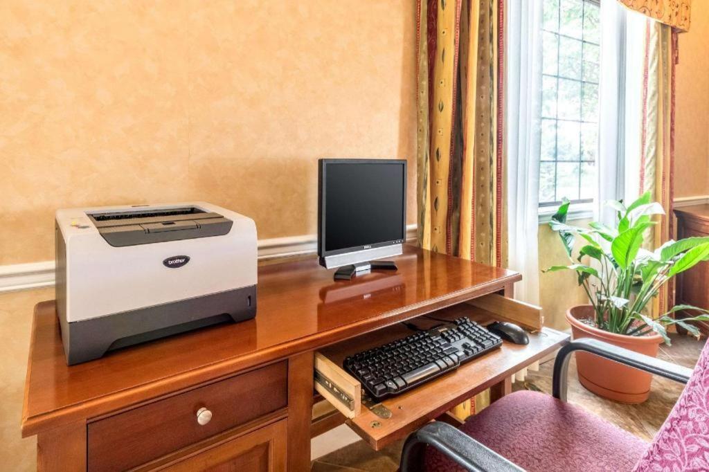 Quality Inn Ripley Екстериор снимка