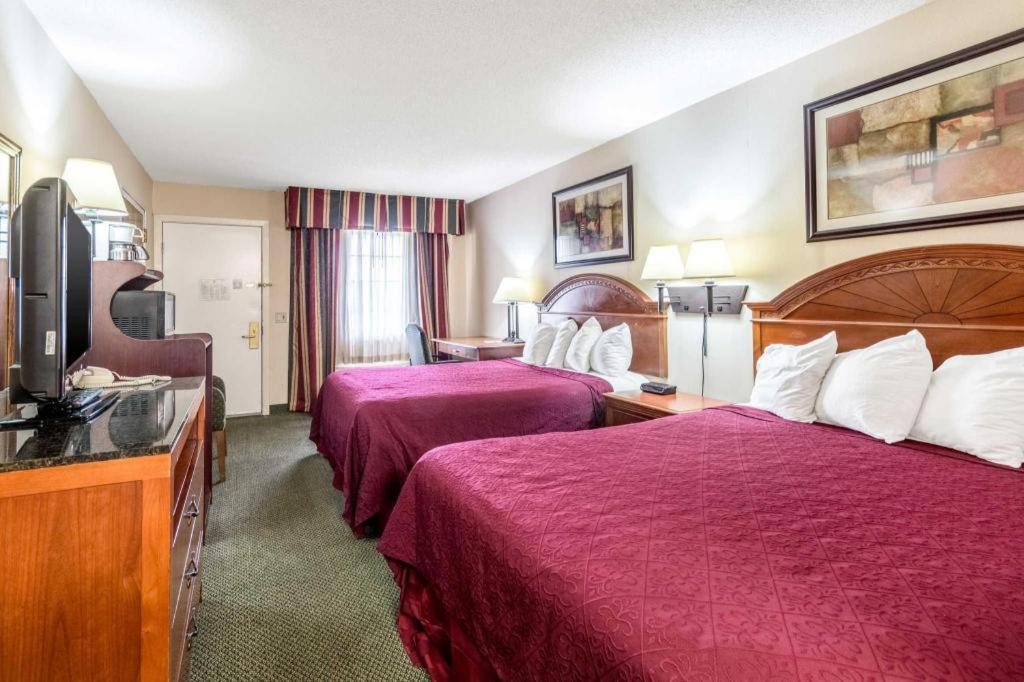 Quality Inn Ripley Екстериор снимка