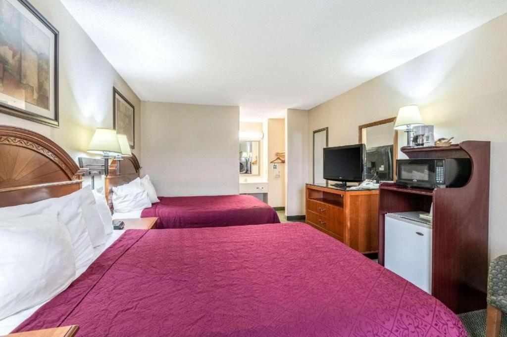 Quality Inn Ripley Екстериор снимка