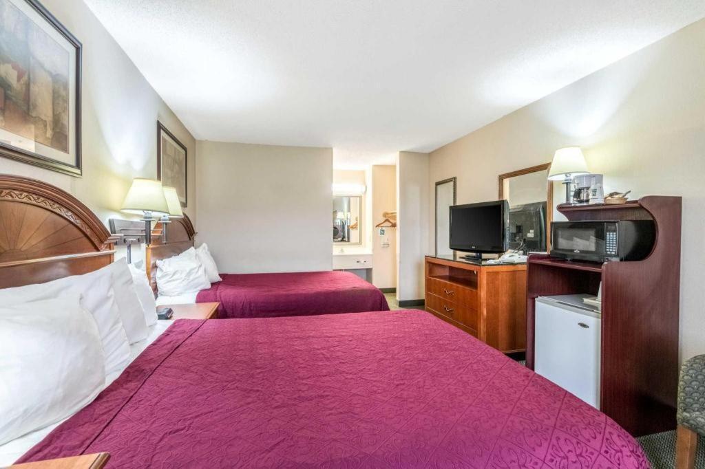 Quality Inn Ripley Екстериор снимка