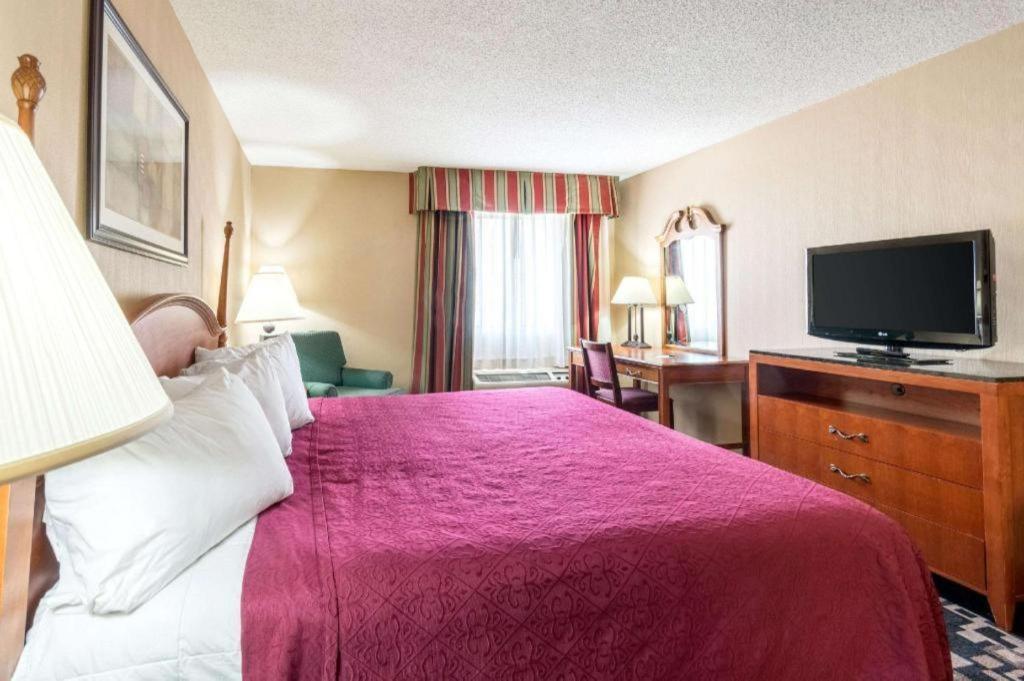 Quality Inn Ripley Екстериор снимка