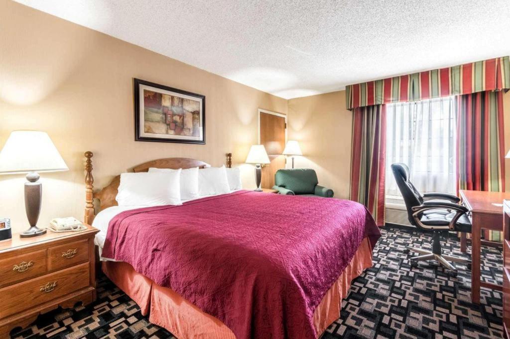 Quality Inn Ripley Екстериор снимка
