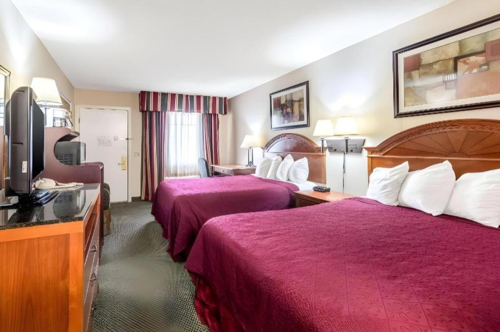 Quality Inn Ripley Екстериор снимка