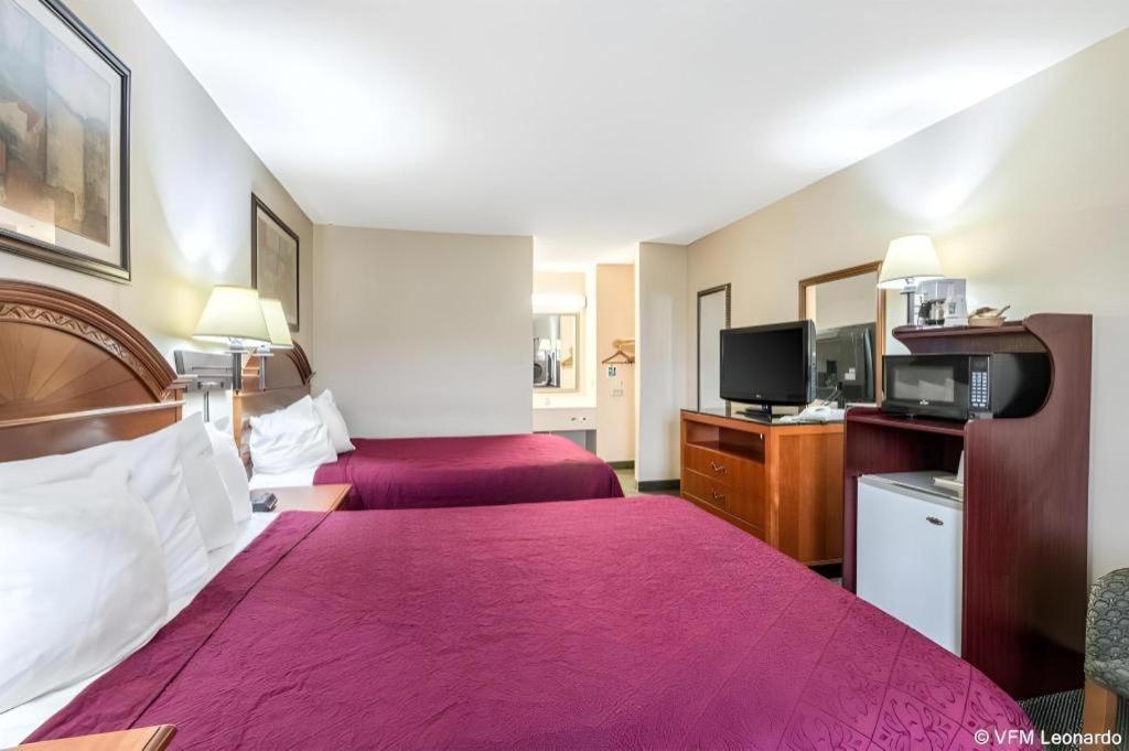 Quality Inn Ripley Екстериор снимка